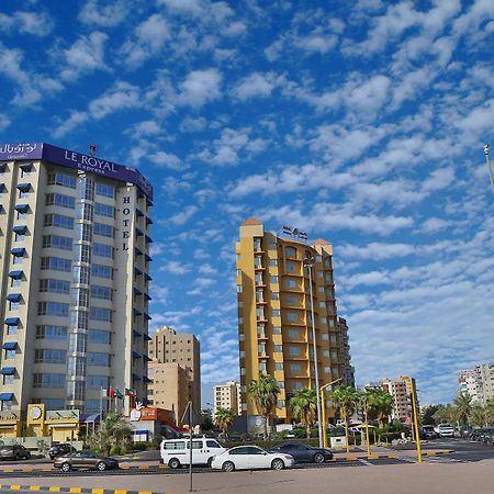 Hotel Le Royal Express Salmiya Exterior foto